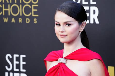 playboy selena gomez|Selena Gomez: I was ‘ashamed’ to pose naked on album cover.